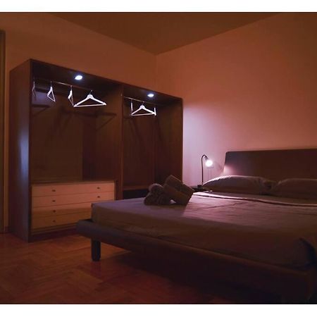 Urban House - Elegant Apartment Brera Milan Center Exterior photo
